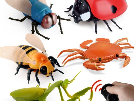 Infrared RC animal Insect Toys Simulation spider bee fly crab Ladyb mantis Electric robot Toy Halloween Prank Insects kids toys on Sale